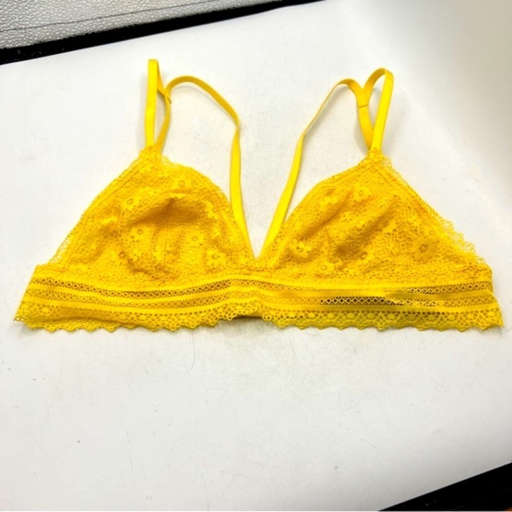 Victoria's Secret Yellow Lace Floral Scalloped Strappy Adjustable Bralette